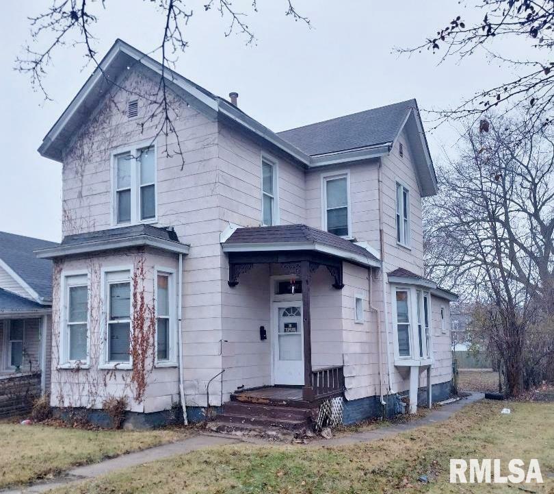 Property Photo:  1208 NE Perry Avenue  IL 61603 