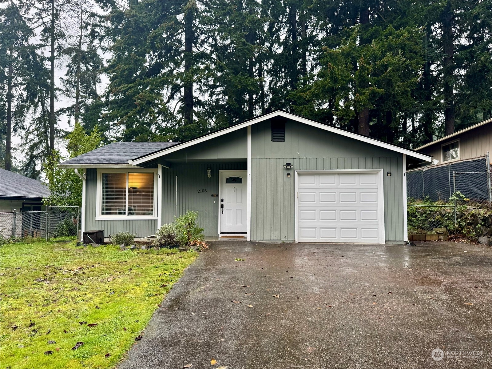 Property Photo:  2105 E 60th Street  WA 98404 