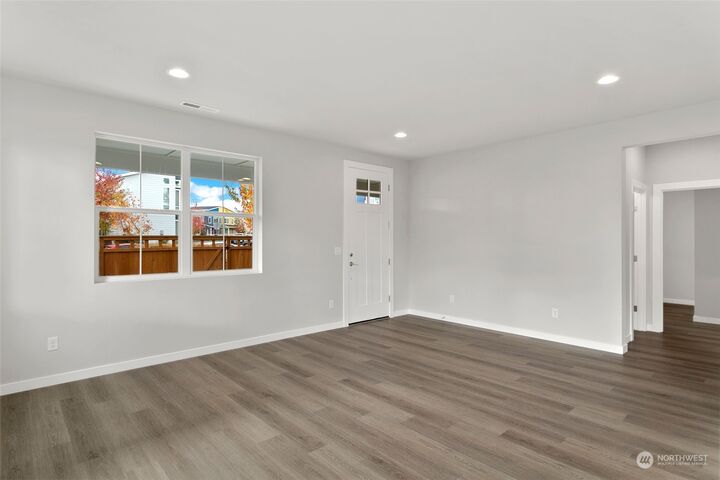 Property Photo:  9725  5th Lane SW 68  WA 98106 