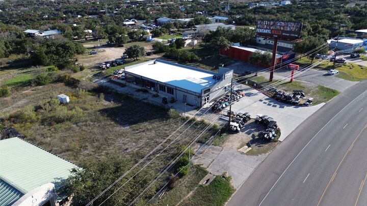 Property Photo: 2001 Ranch Road 620 Highway N TX 78734