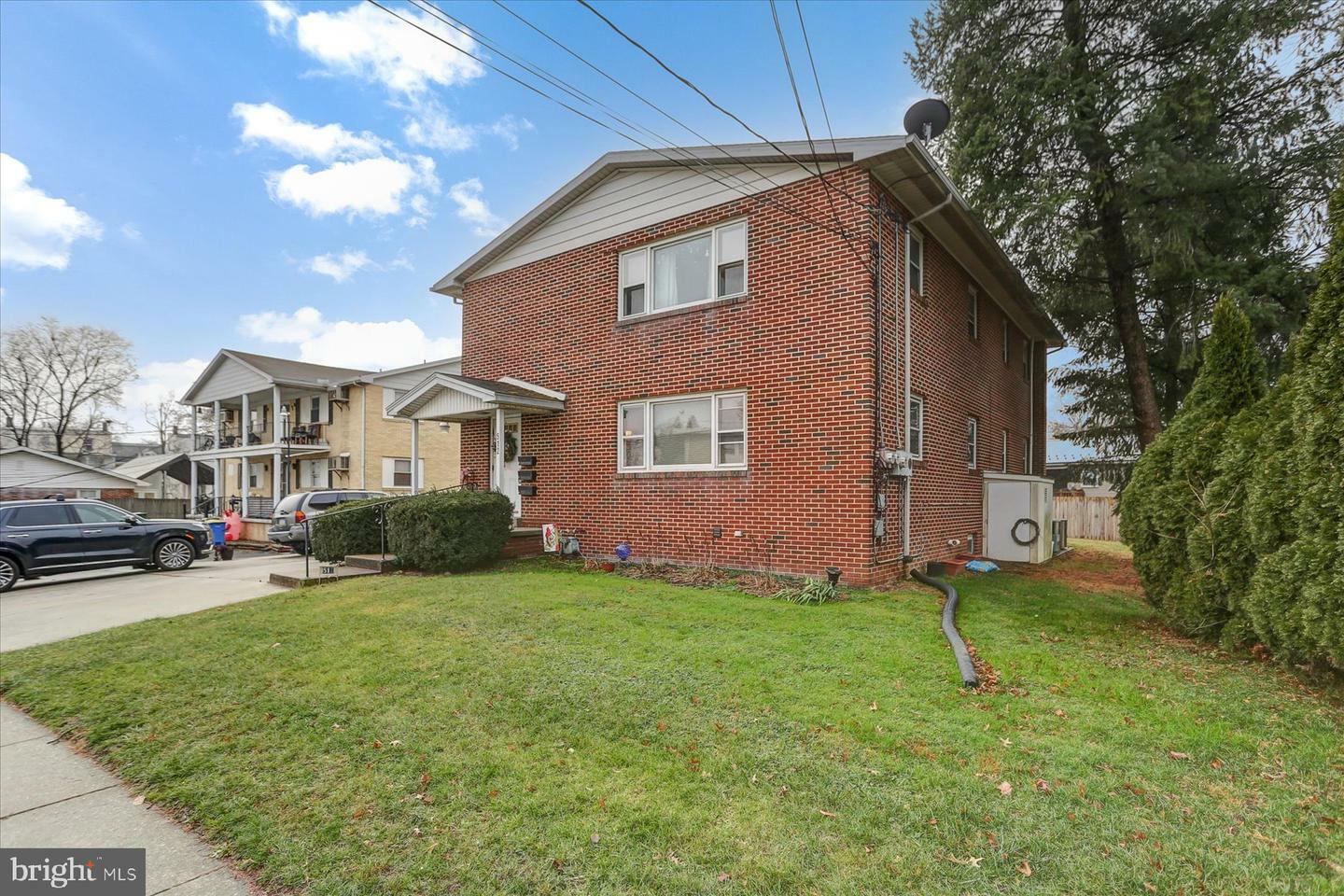 Property Photo:  512 Brandt Avenue  PA 17070 