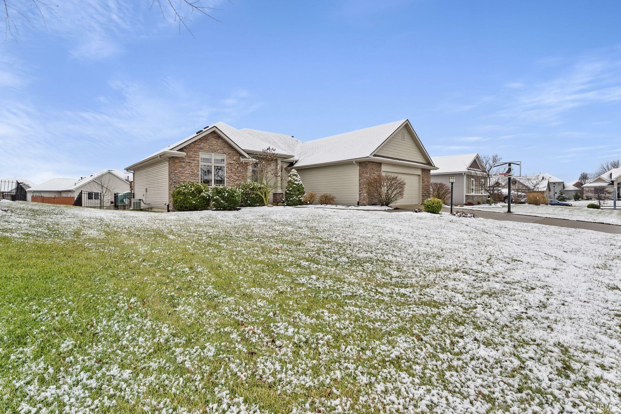 Property Photo:  5016 Argiano Crossing  IN 46845-8814 