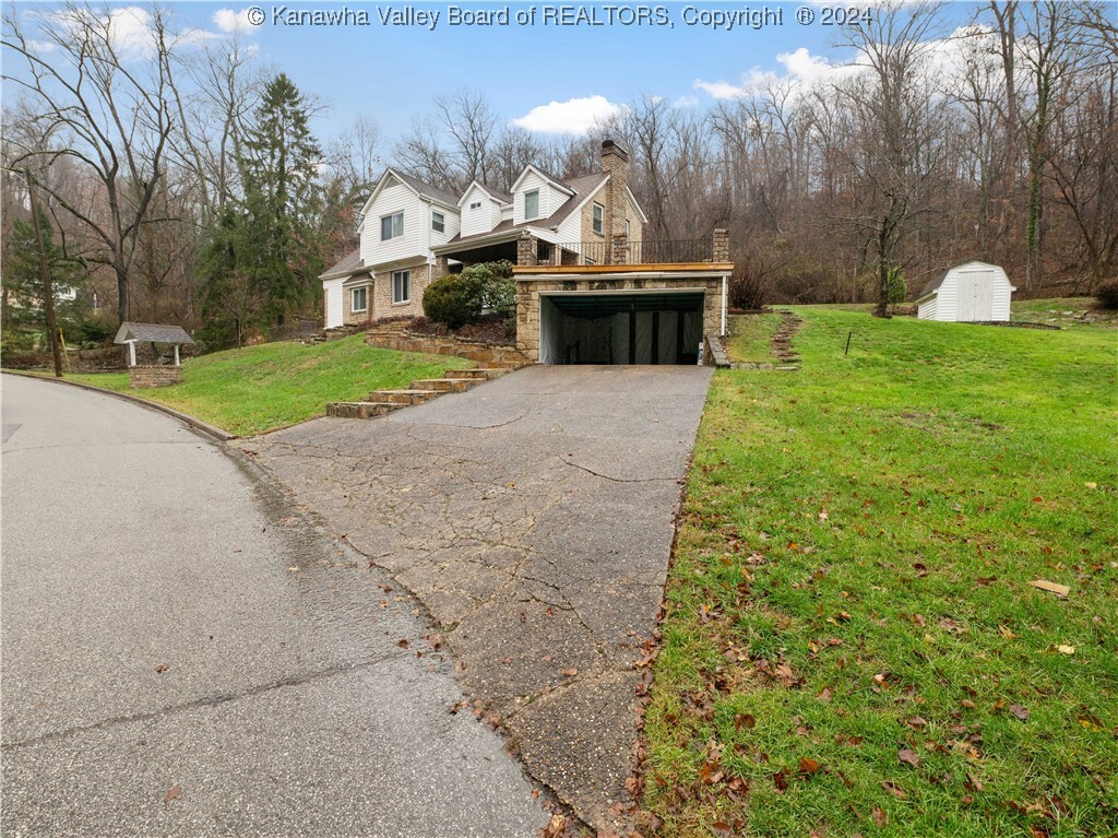 Property Photo:  1320 Mallory Court  WV 25701 