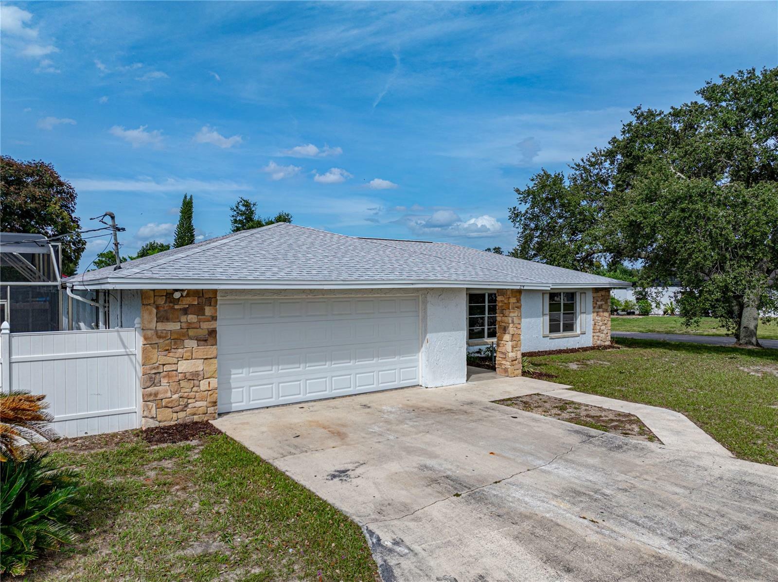 Property Photo:  214 S 20th Street  FL 33844 