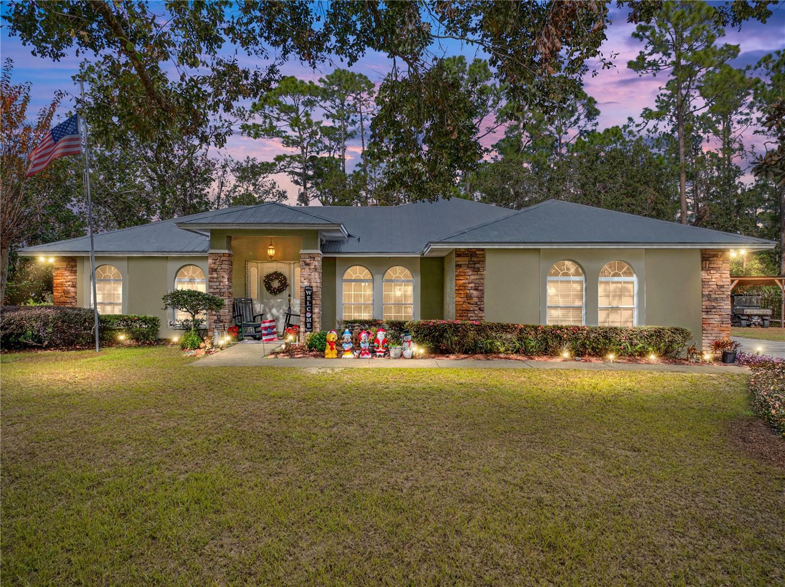 Property Photo:  9365 Lemon Drive  FL 33898 