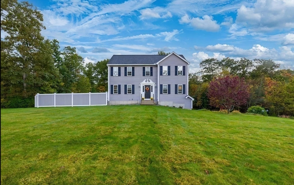 Property Photo:  3 Deer Run Rd  MA 01562 