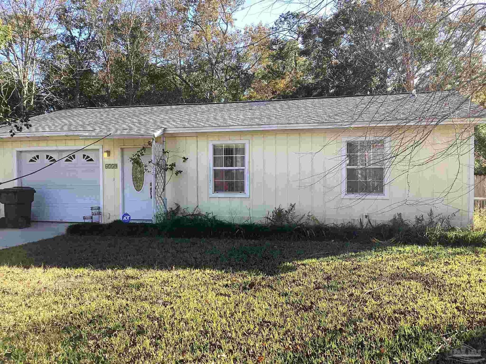 Property Photo:  6759 Park Ave  FL 32570 