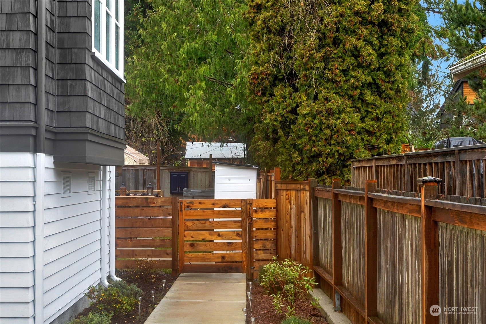 Property Photo:  712 NW 95th Street 2  WA 98117 