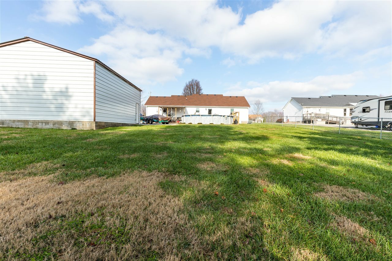 Property Photo:  385 Wesley Way  KY 42104 