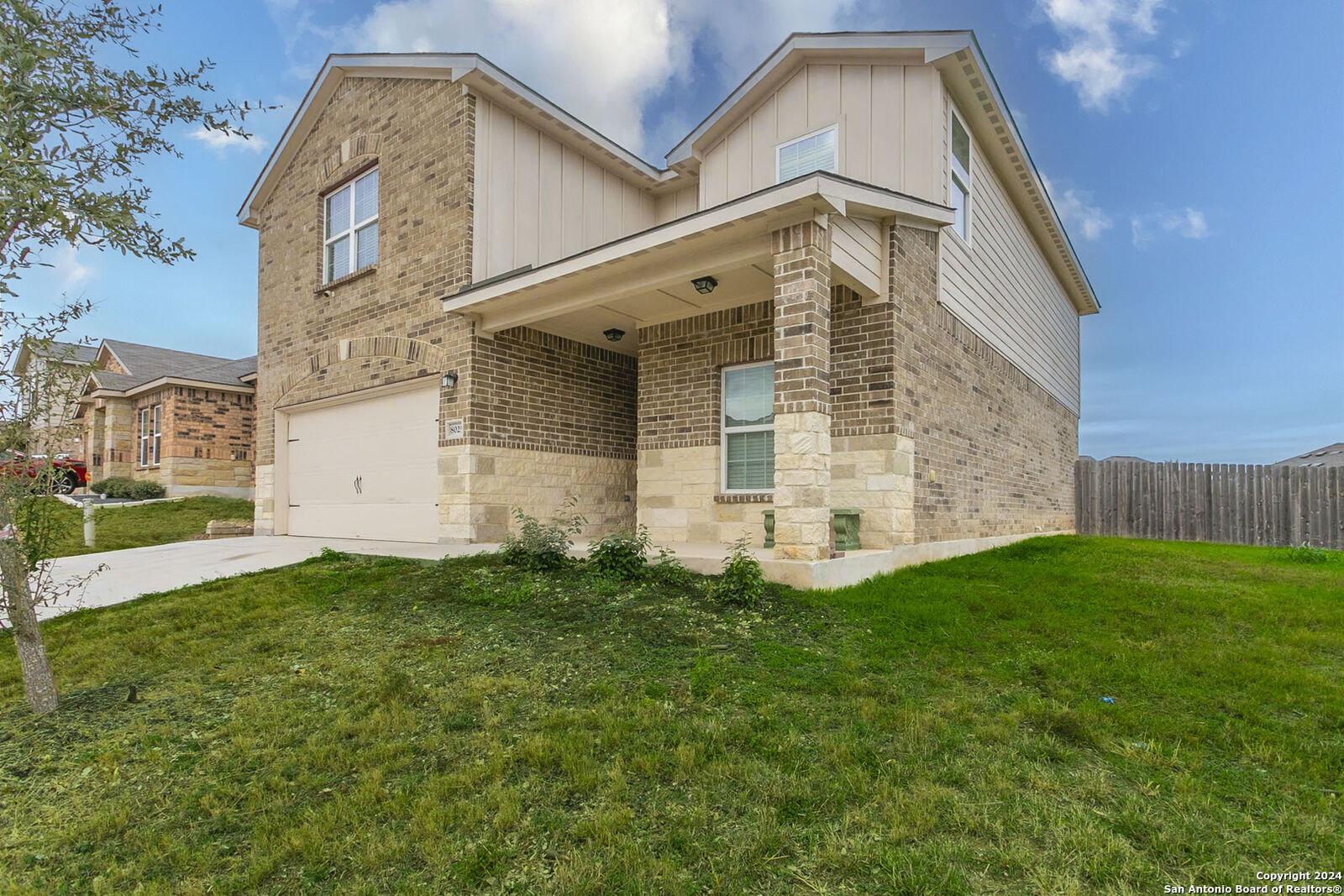 Property Photo:  8025 Bluewater Cv  TX 78254 