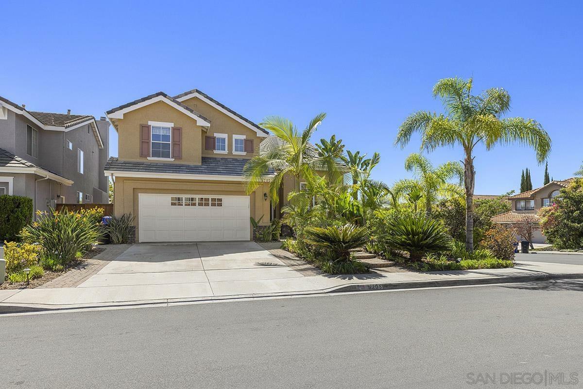 Property Photo:  8205 Thimble Ct  CA 92129 