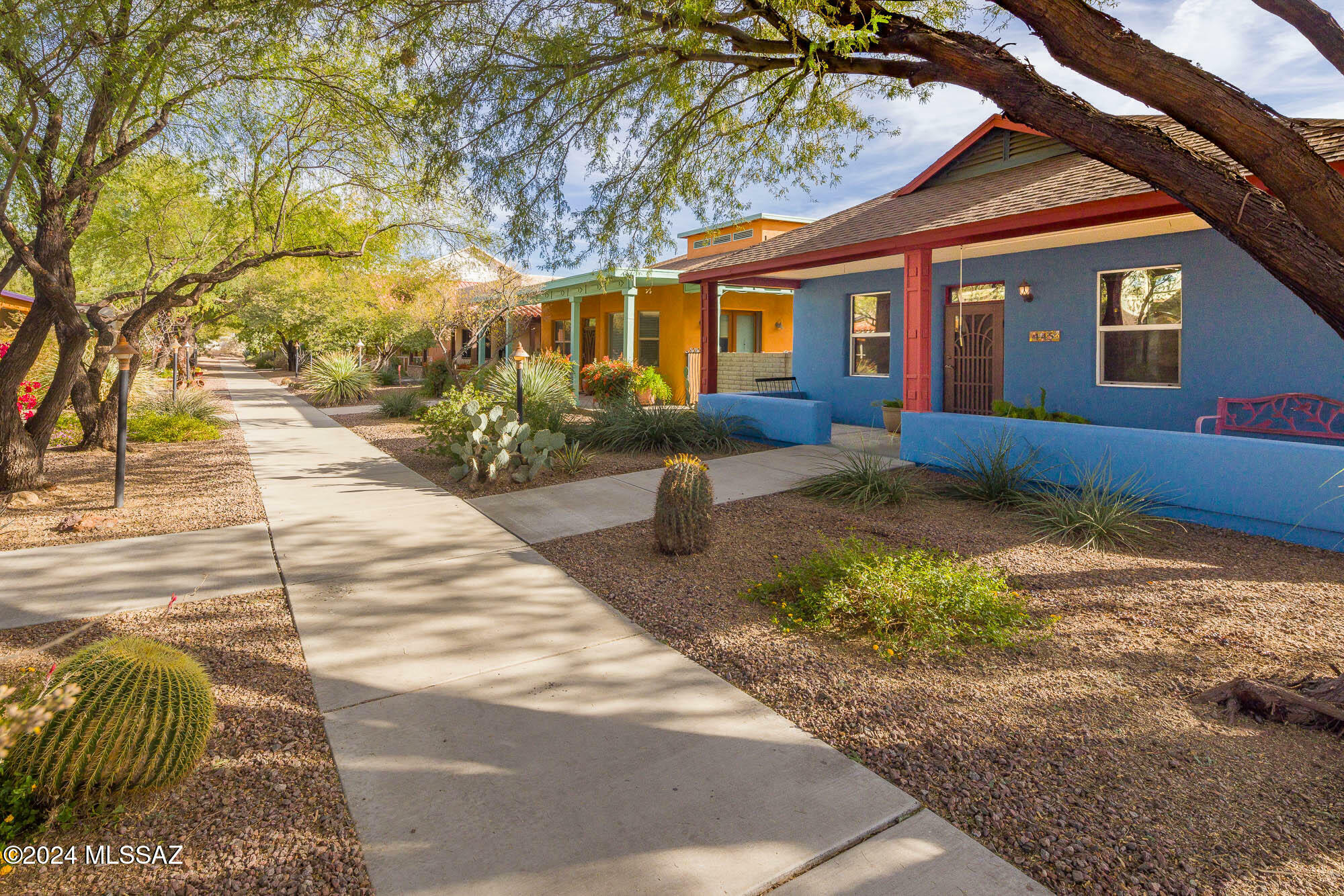 Property Photo:  445 E Laos Street  AZ 85701 