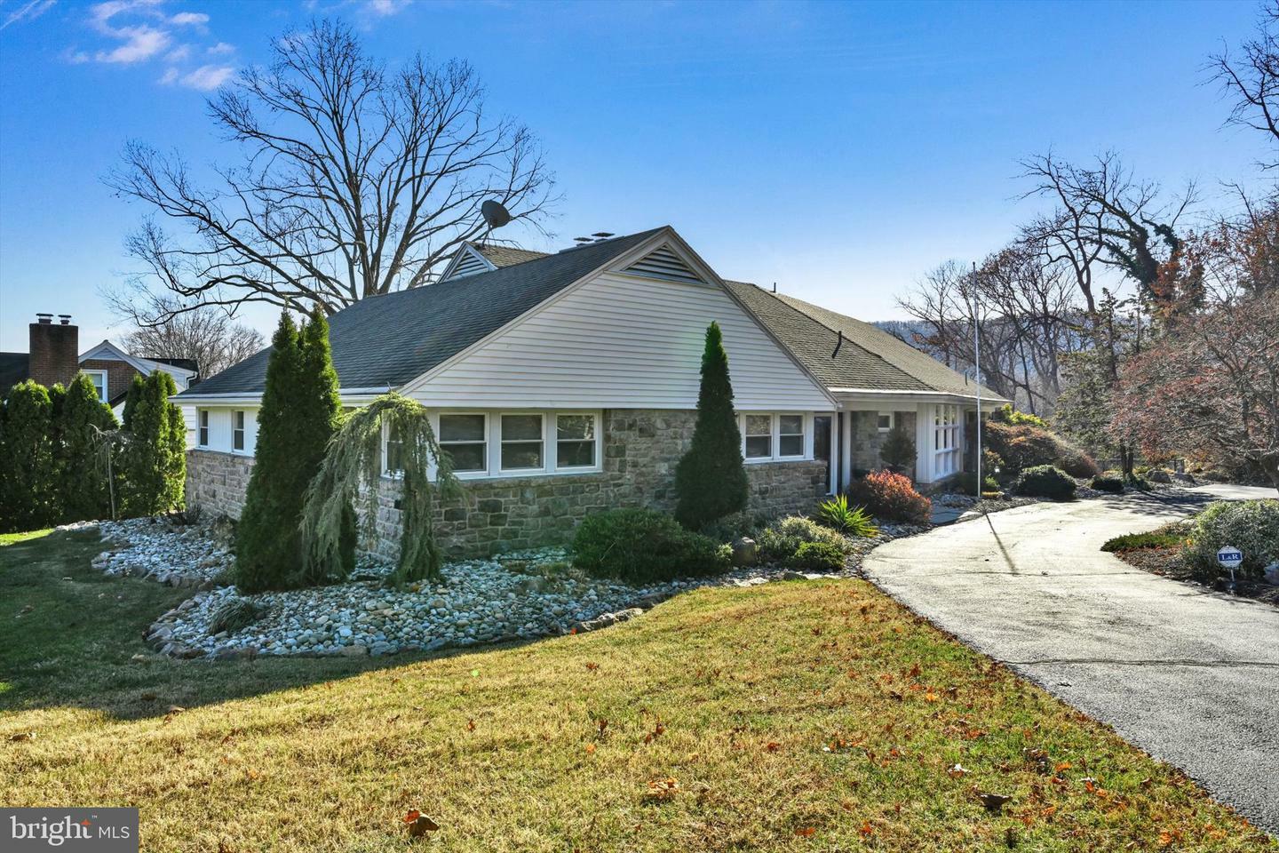 Property Photo:  447 Brighton Avenue  PA 19606 