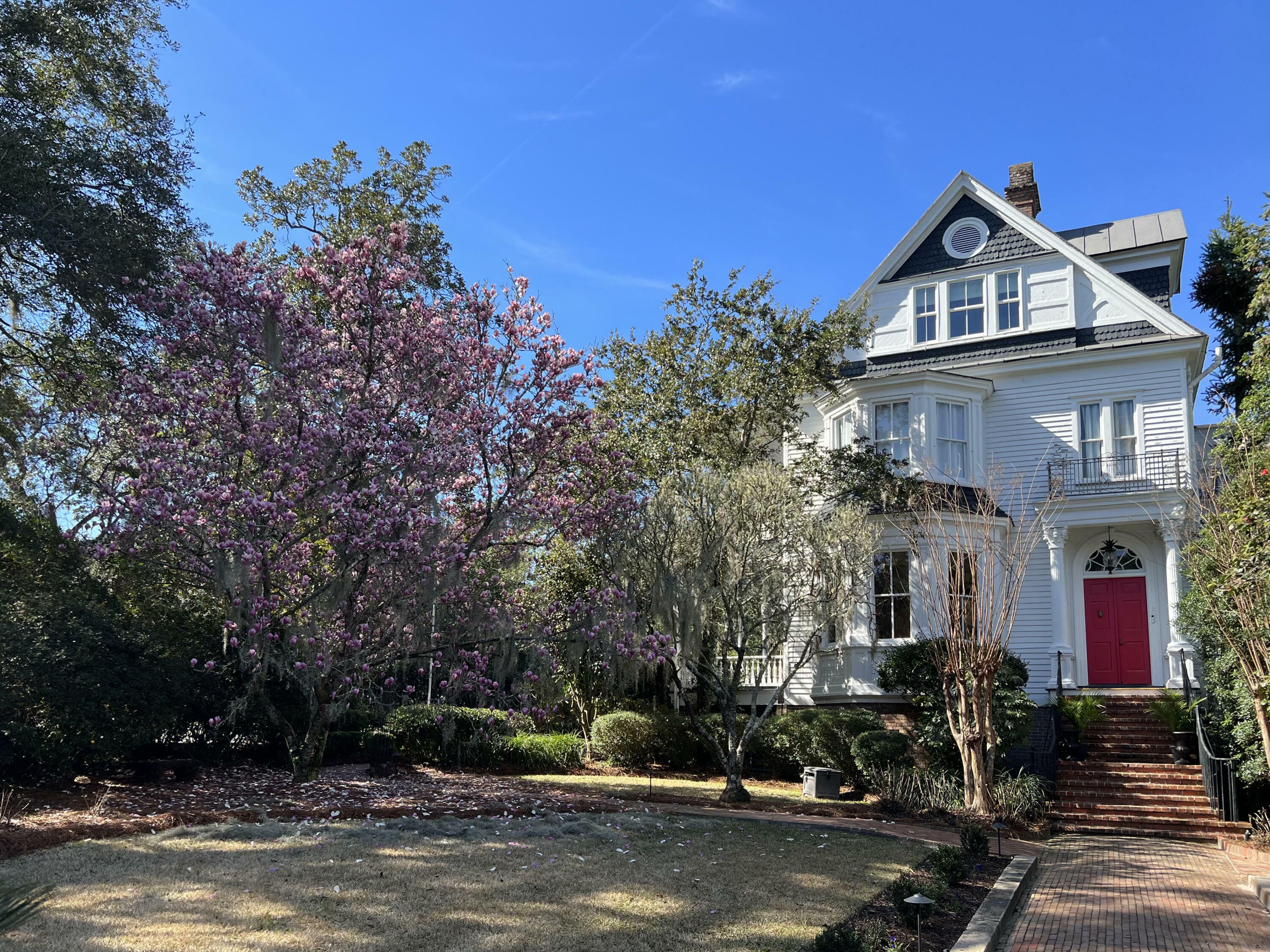 Property Photo:  208 Sumter Avenue  SC 29483 