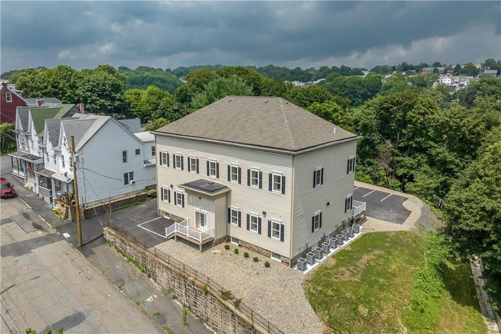 Property Photo: 418 West Race Street 2 PA 17901