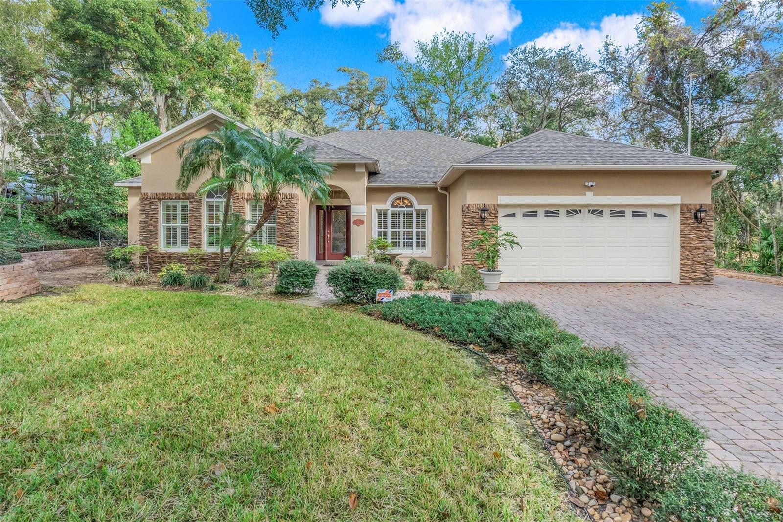 Property Photo:  583 Summerwood Drive  FL 34715 