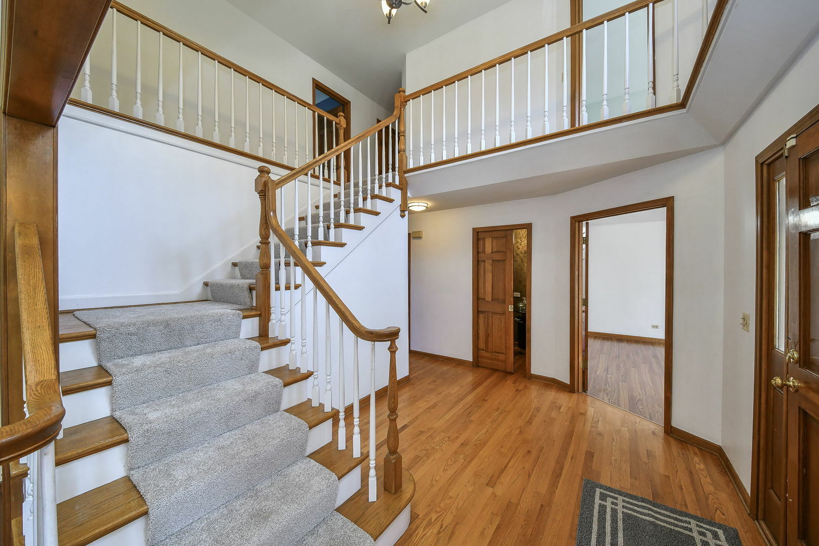 Property Photo:  2604 Newport Drive  IL 60565 