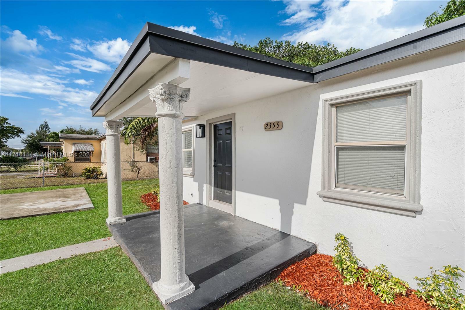 Property Photo:  2355 Rutland St  FL 33054 