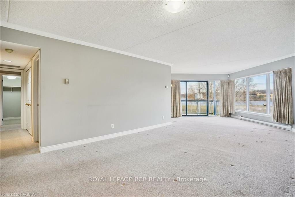 Property Photo: 1455 2nd Avenue W 303 ON N4K 6V3