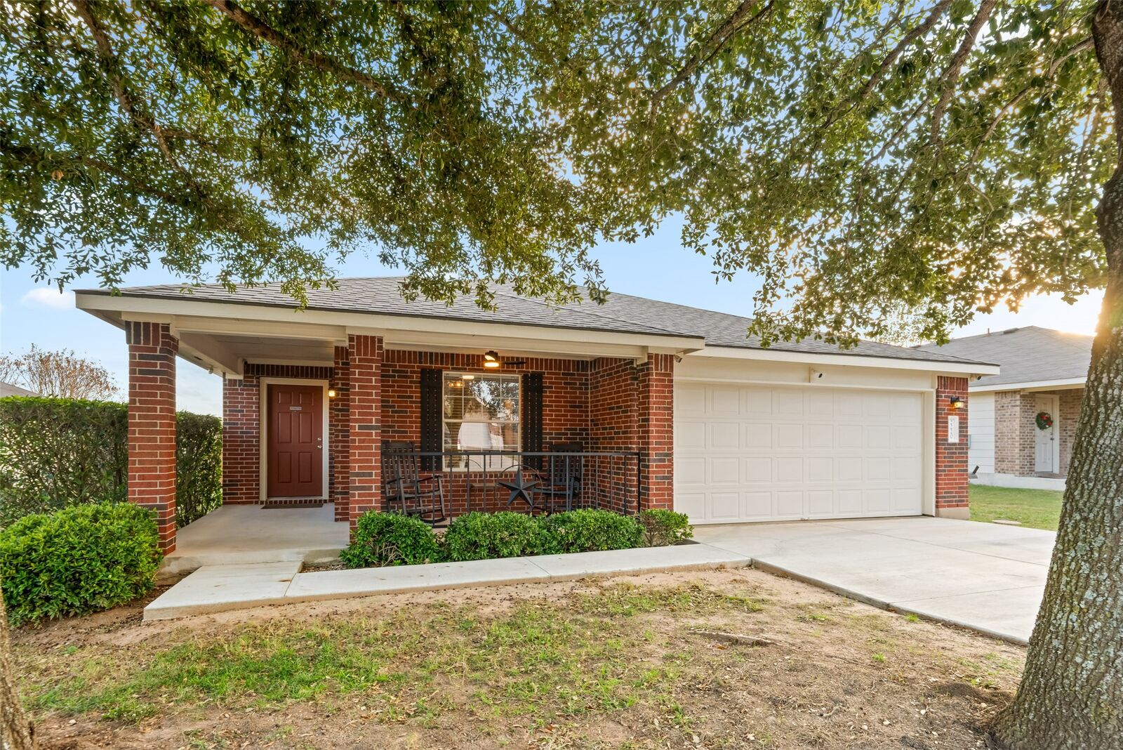 Property Photo: 2220 Green Meadows Lane TX 78610
