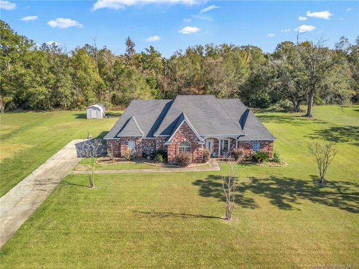 2016 Crawford Drive  Lake Charles LA 70611 photo