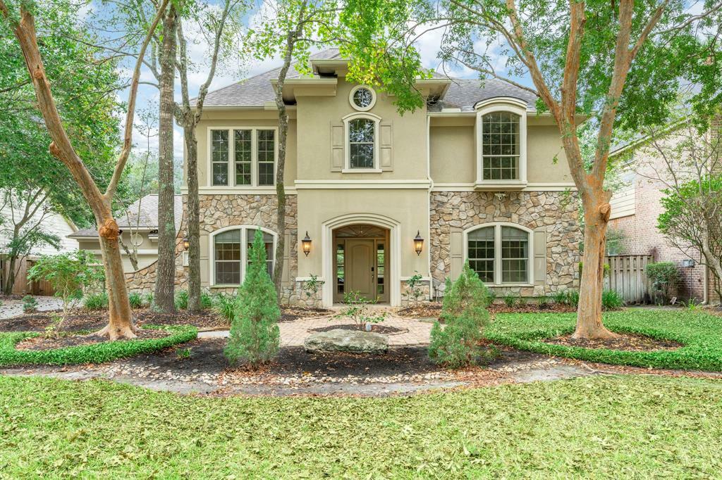 Property Photo:  127 E Beckonvale Circle  TX 77382 