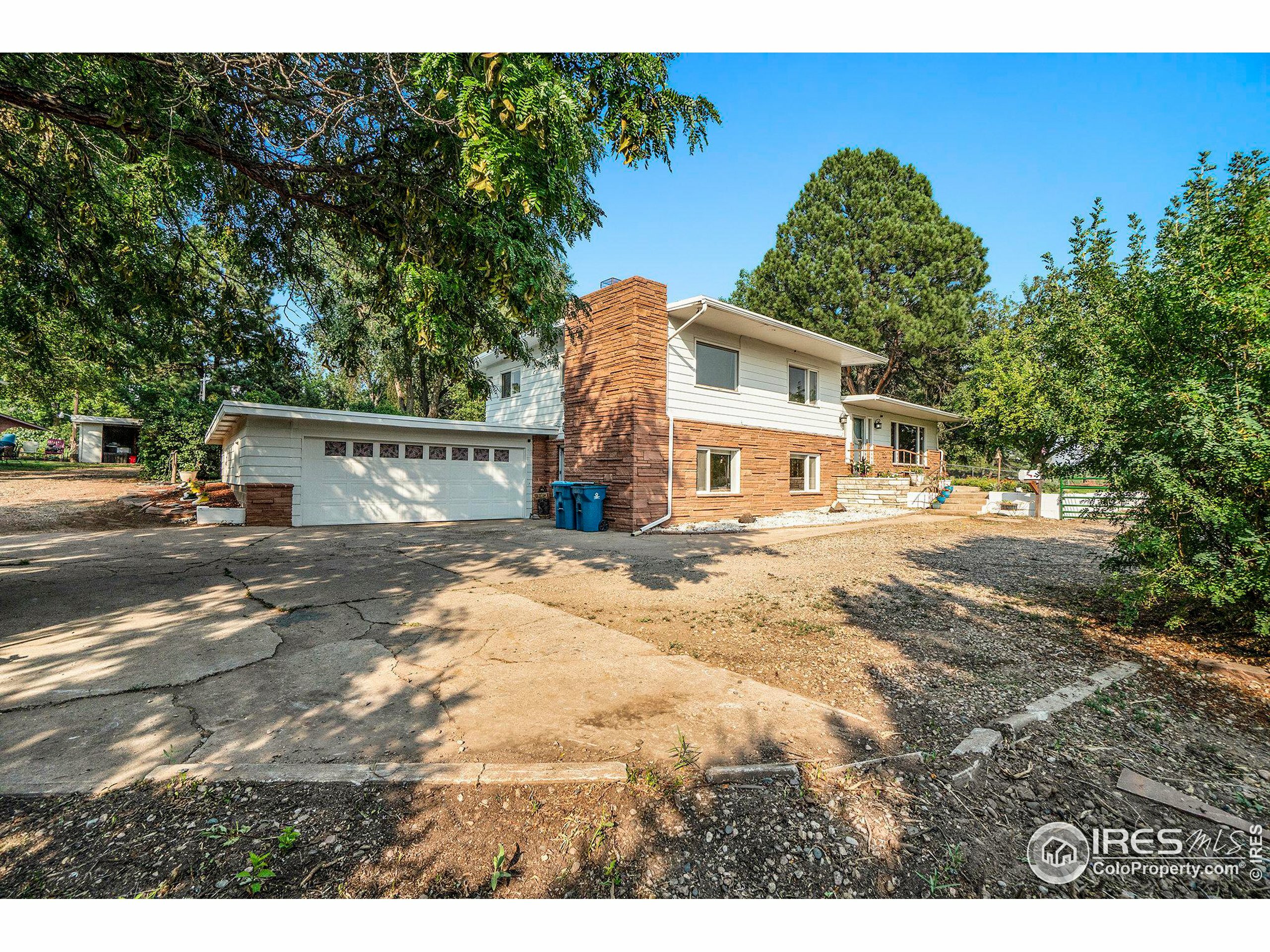 Property Photo:  2218 W Prospect Rd  CO 80526 