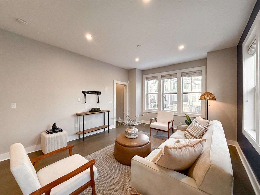 Property Photo: 39 Murdock St 1 MA 02145