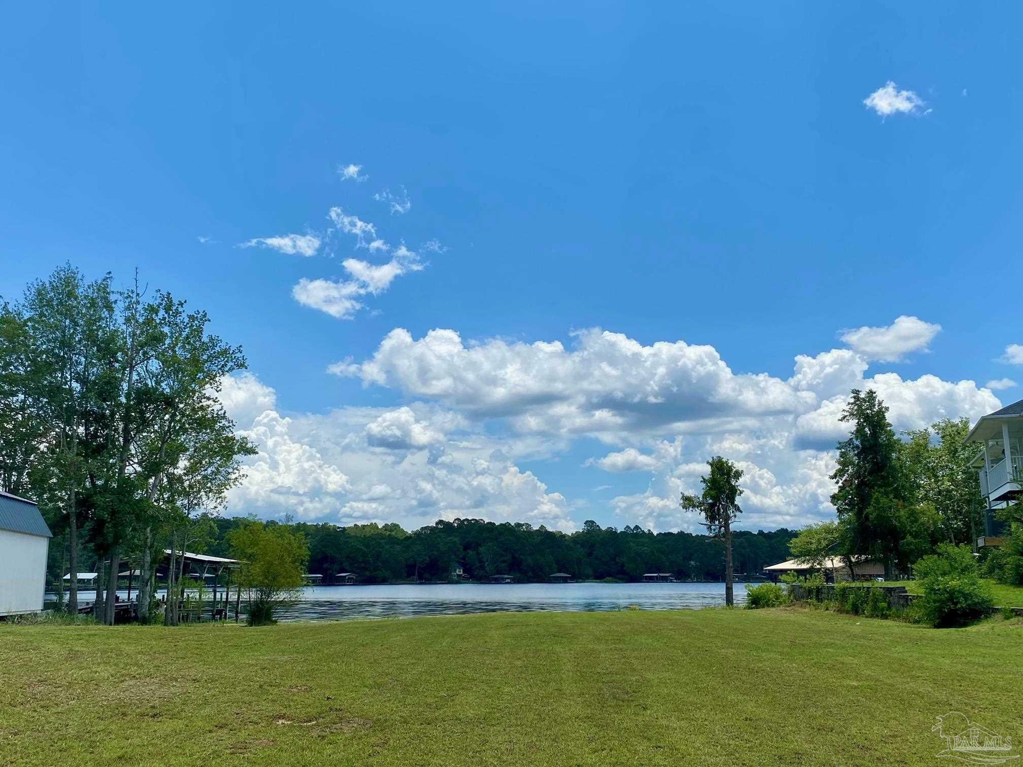 Property Photo:  0 Lakeside Ct  FL 32583 