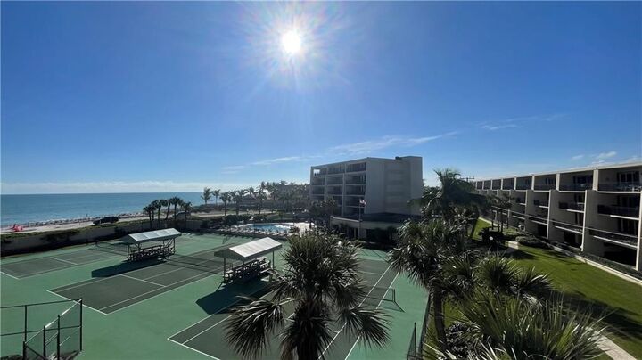 3939 Ocean Drive 407B  Vero Beach FL 32963 photo