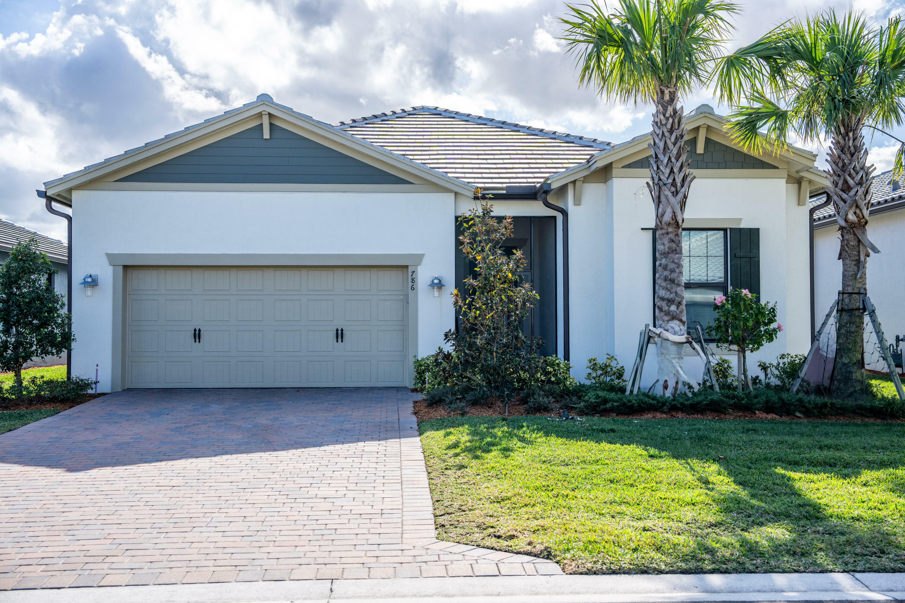 786 SE Courances Drive  Port Saint Lucie FL 34984 photo