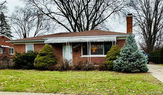 Property Photo: 32912 Hees Street MI 48150