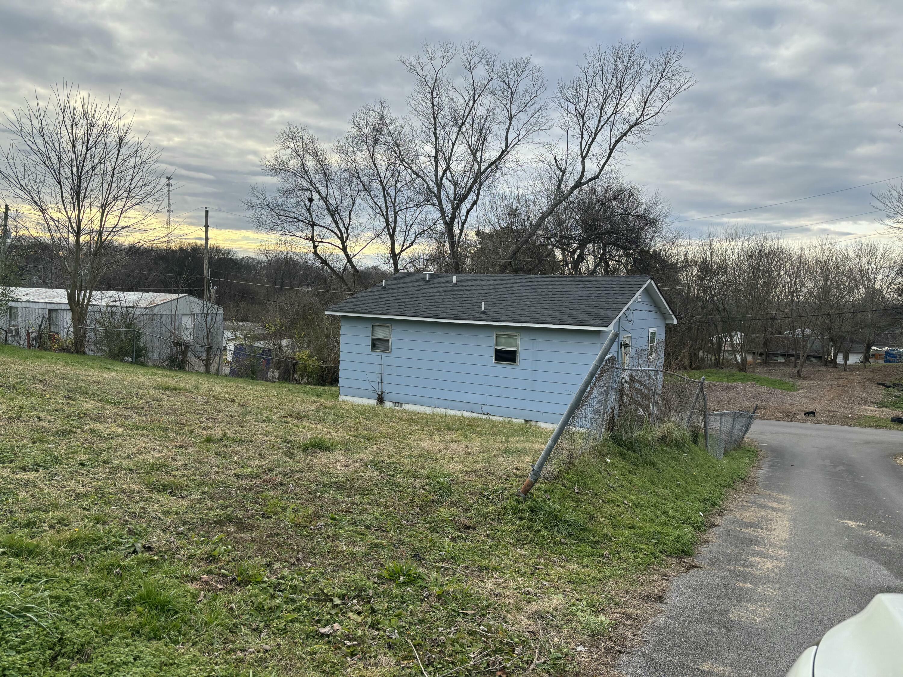 Property Photo:  350 Woolen Street NE  TN 37311 