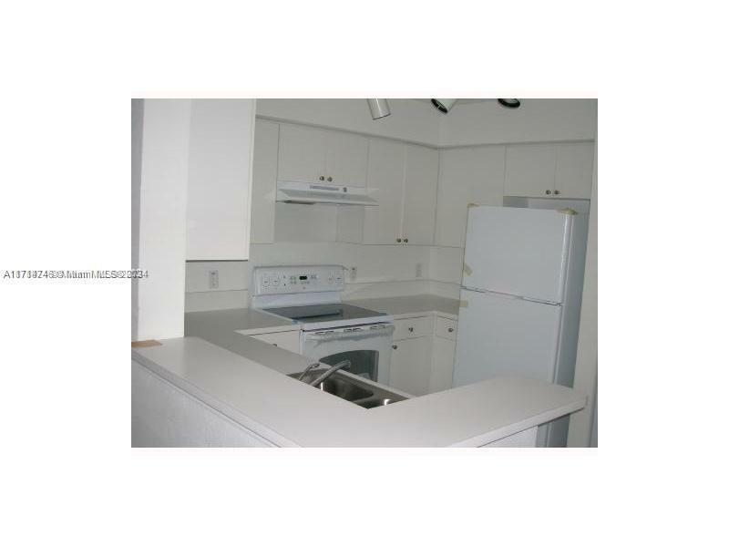 Property Photo:  15440 SW 284th St 5206  FL 33033 