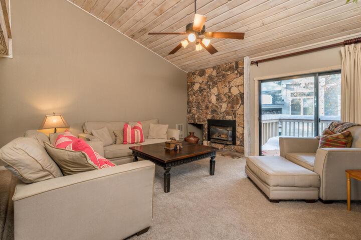 Property Photo:  2698 Ridge Lane 98  ID 83353 