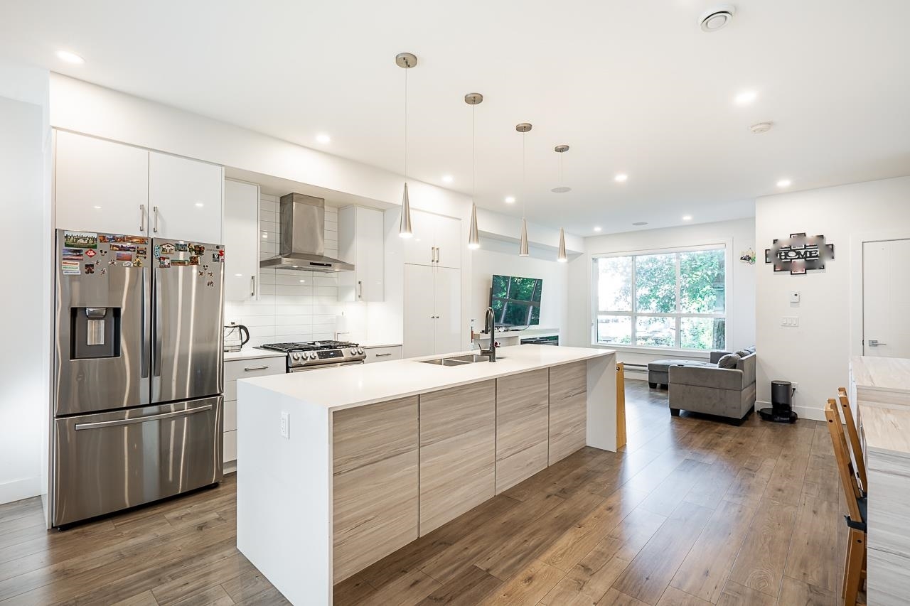 Photo de la propriété: 7177 194A Street 53 BC V4N 1N3