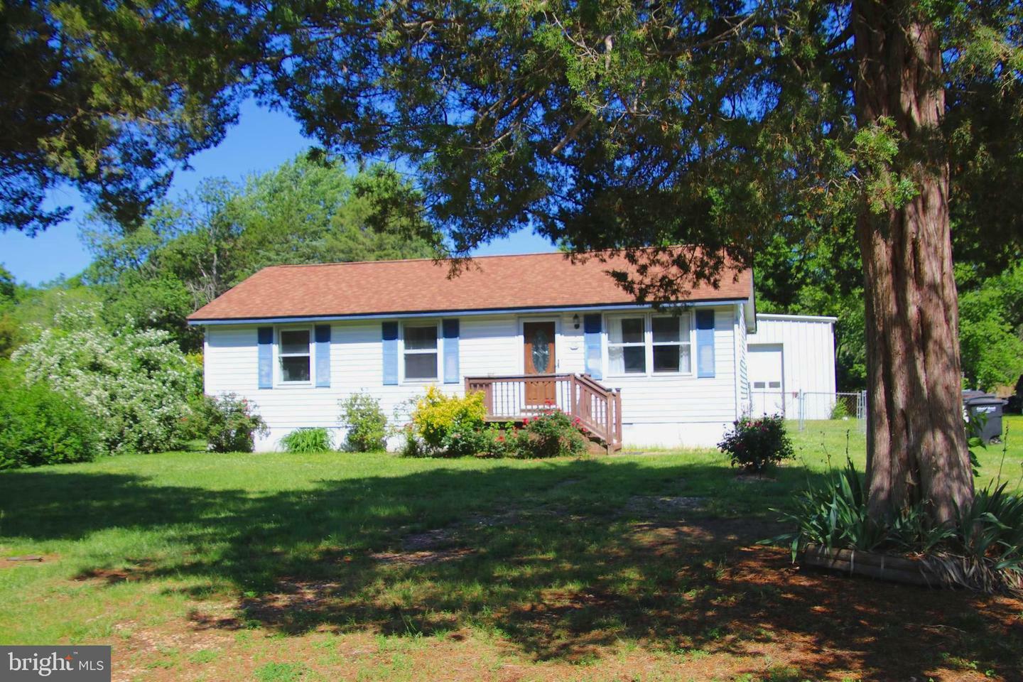 Property Photo: 211 Mimosa Avenue VA 22443