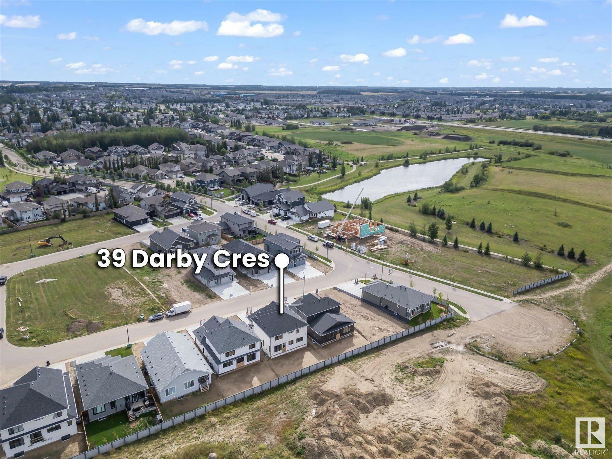 Property Photo:  39 Darby Crescent  AB T7X 0W9 