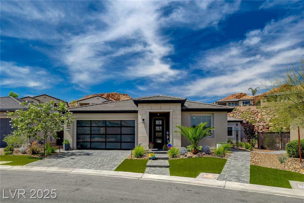 Property Photo: 41 Sun Mirage Avenue NV 89011