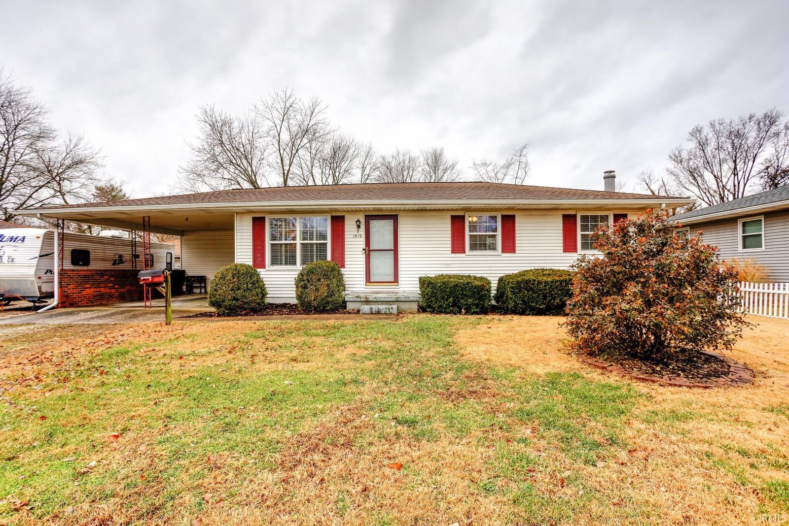 Property Photo:  1919 Elmendorf Avenue  IN 47715 