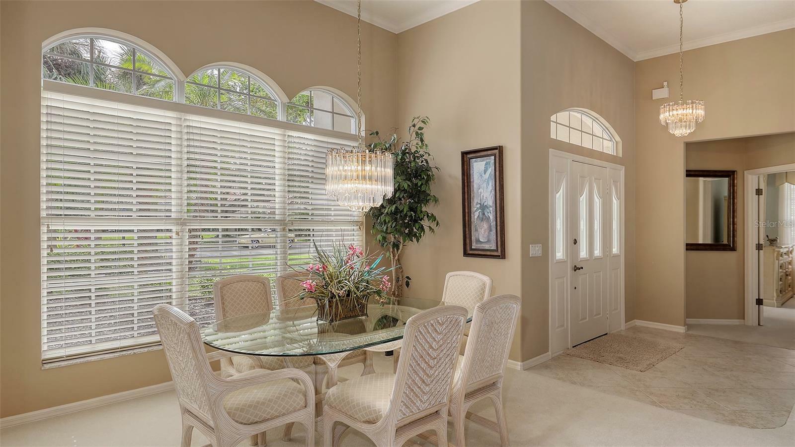 Property Photo:  275 Royal Oak Way  FL 34292 