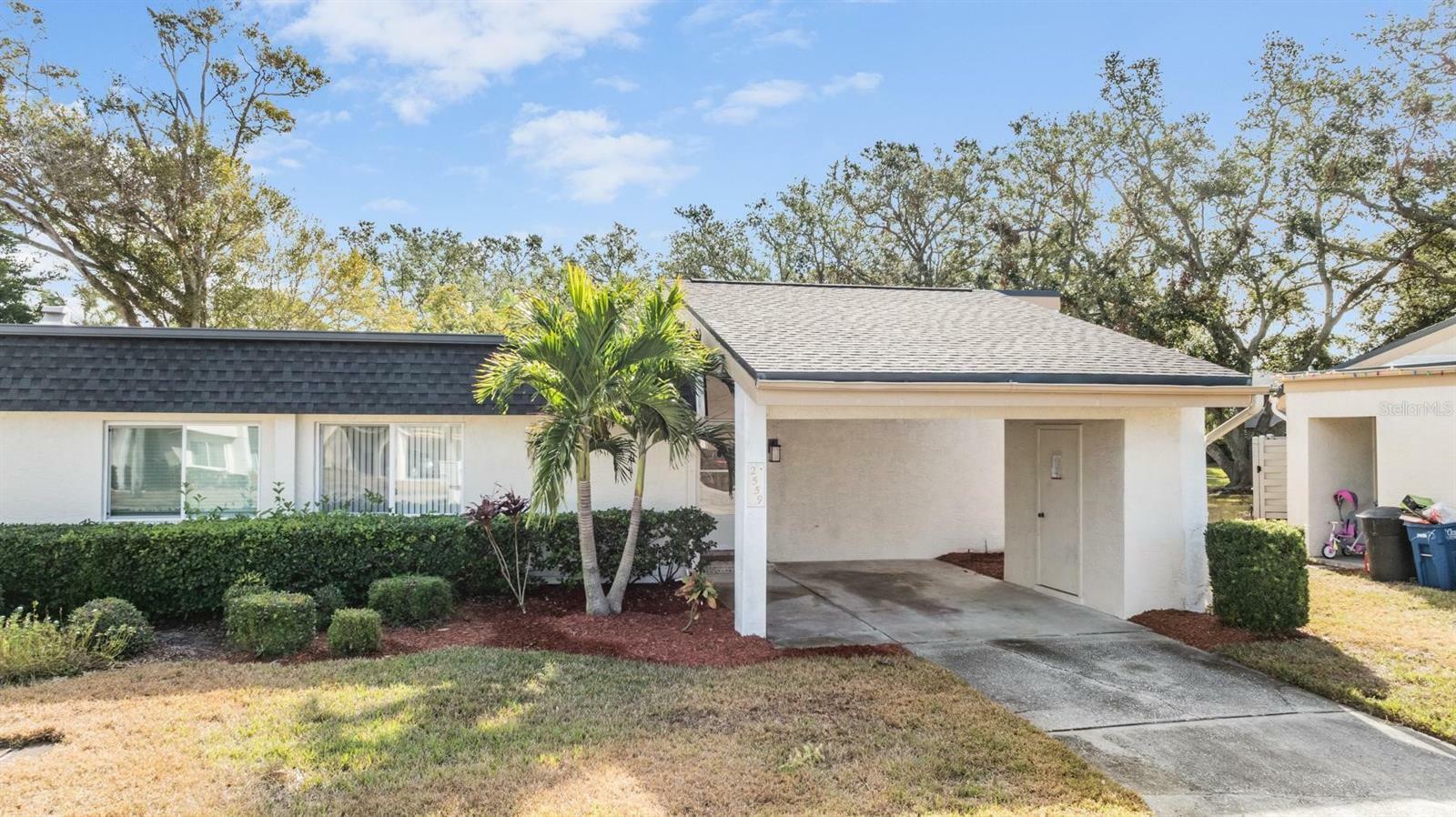 Property Photo:  2559 Forest Run Court  FL 33761 