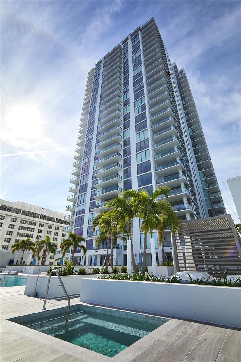 Property Photo:  301 1st Street S 804  FL 33701 