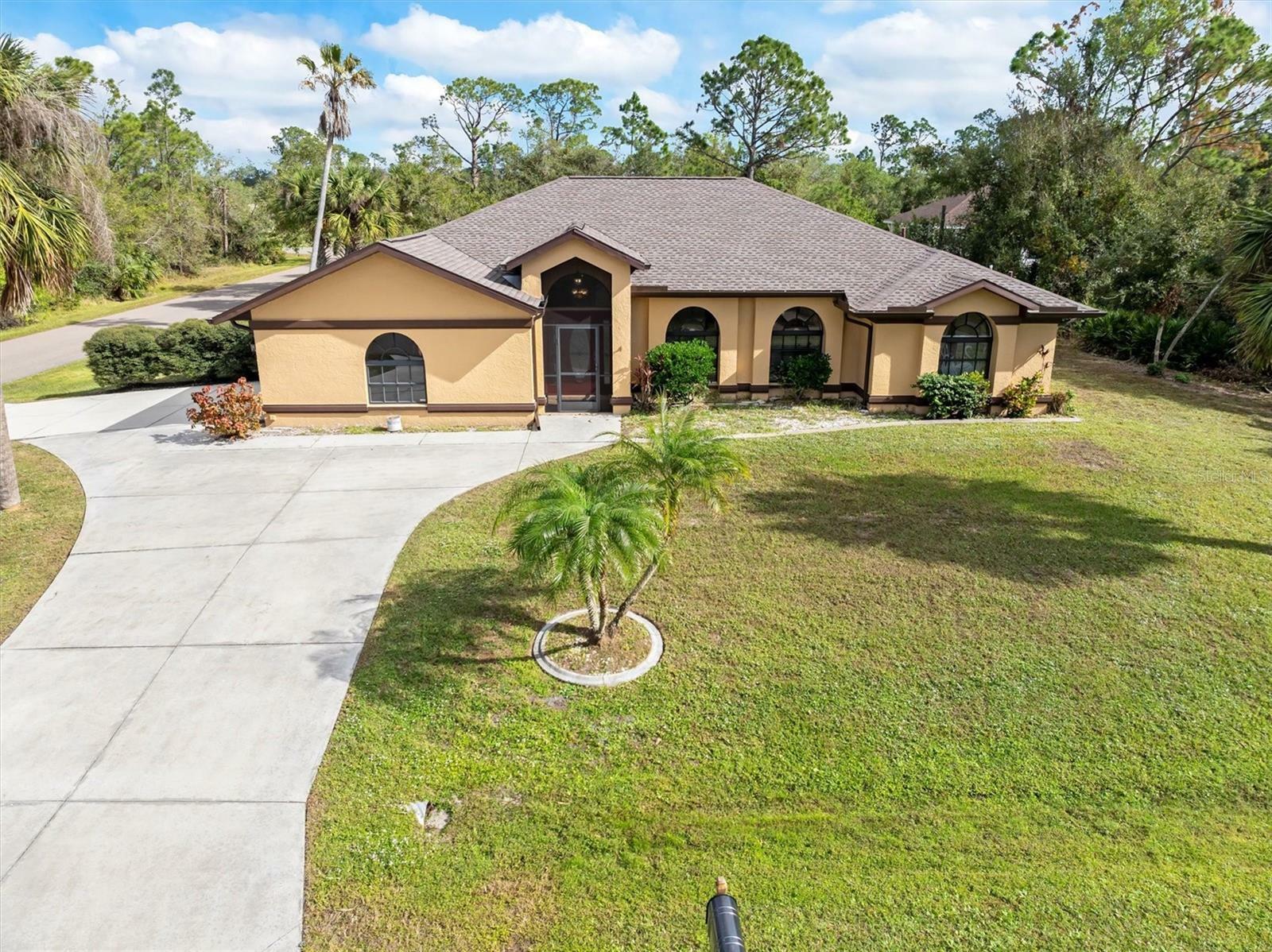 Property Photo:  1160 Rizzo Street  FL 33952 