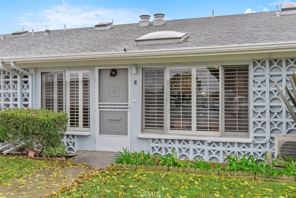 Property Photo: 13680 E El Dorado Drive M3-33H CA 90740