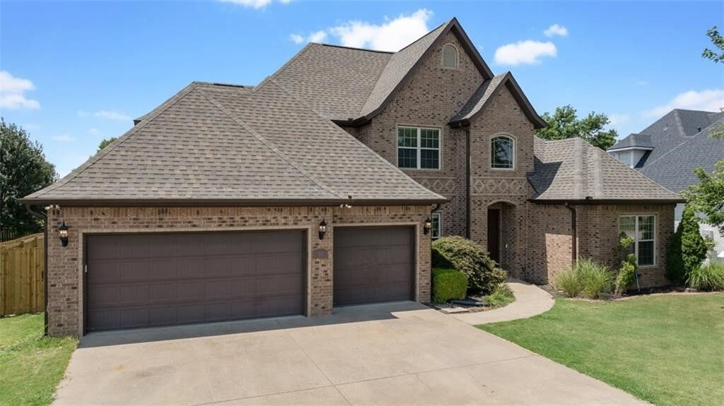 Property Photo: 610 Lyndal Lane AR 72712