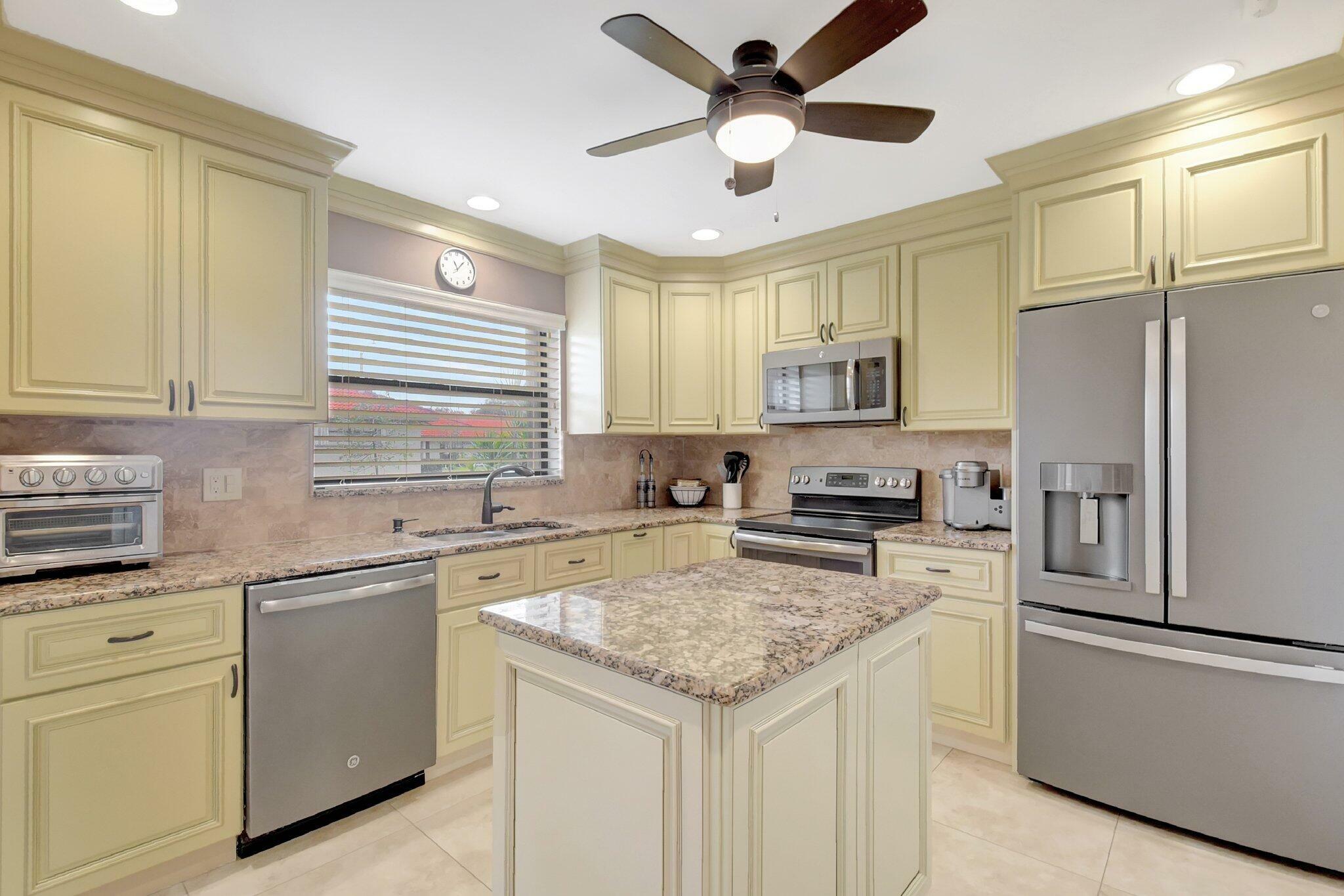 Property Photo: 9940 Pyracantha Tree Terrace A FL 33436