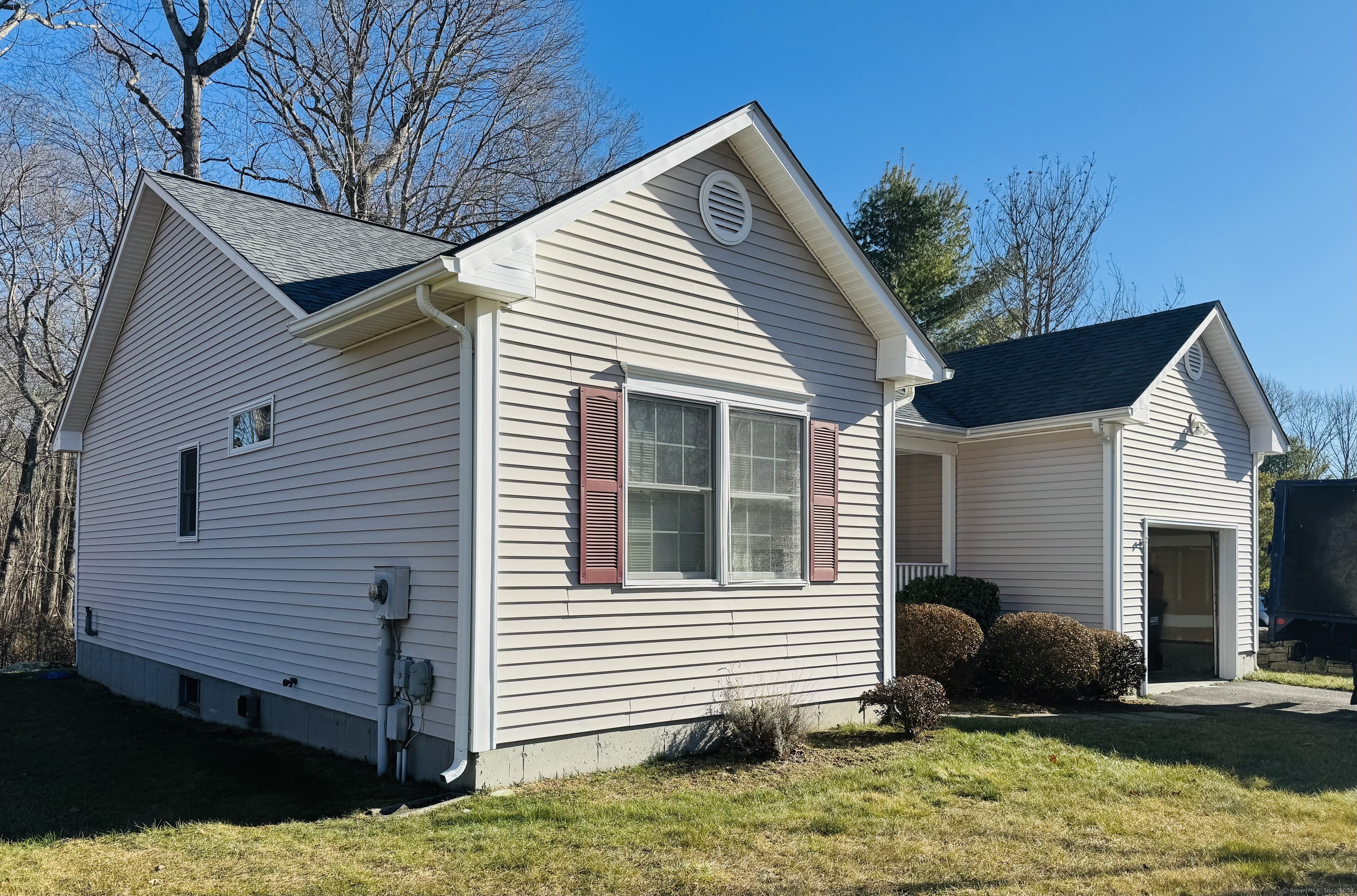 Property Photo:  186 Heather Glen Lane  CT 06355 