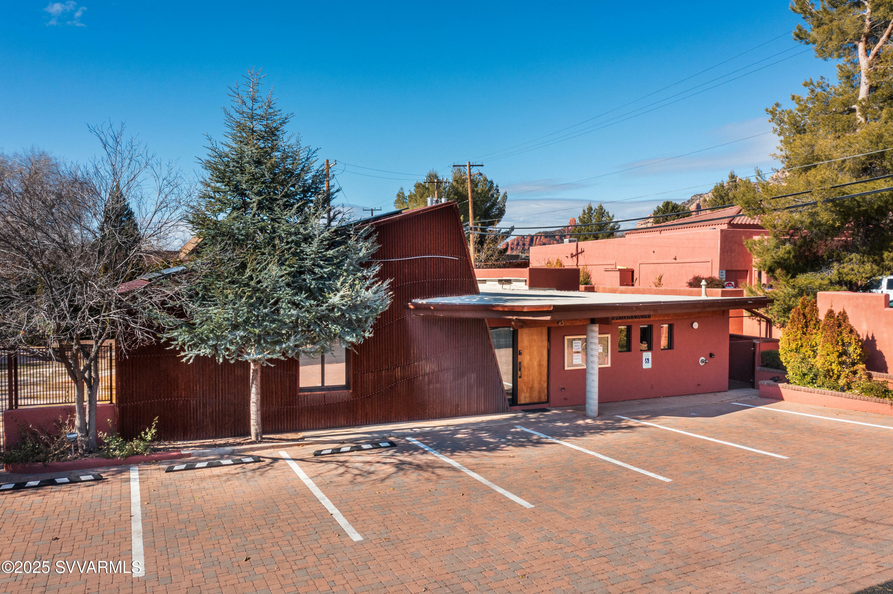 Property Photo: 45 Birch Blvd AZ 86336