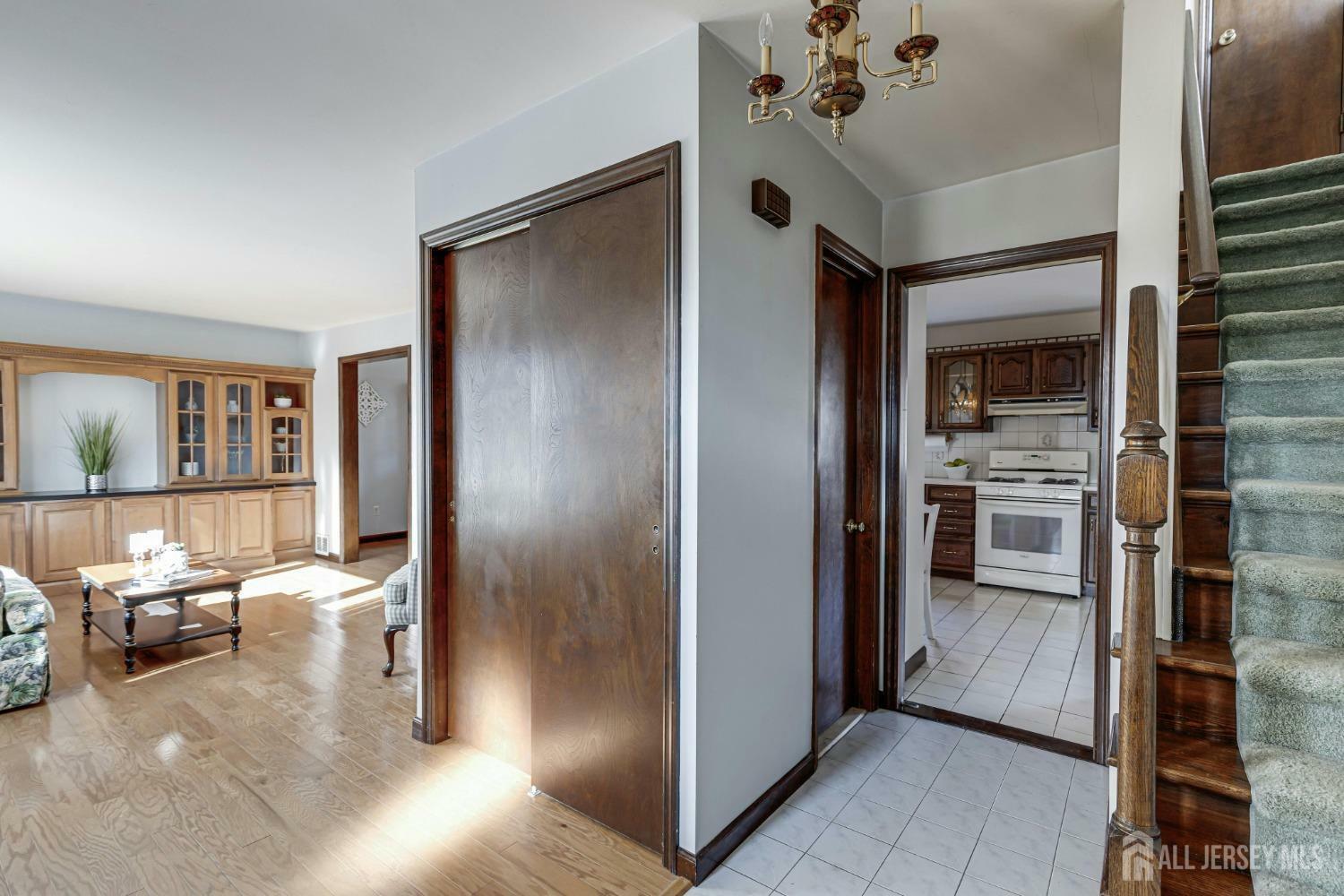 Property Photo:  325 Firth Street  NJ 07080 